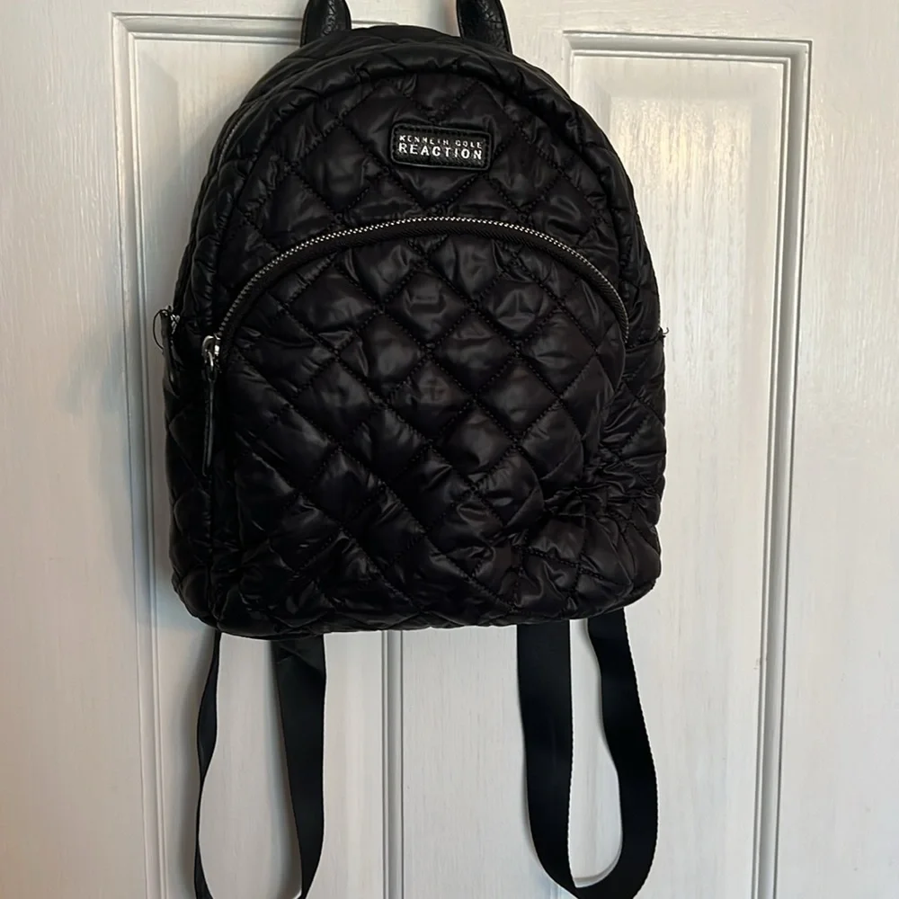 Kenneth Cole Reaction quilted mine backpack EUC - Picture 2 of 14